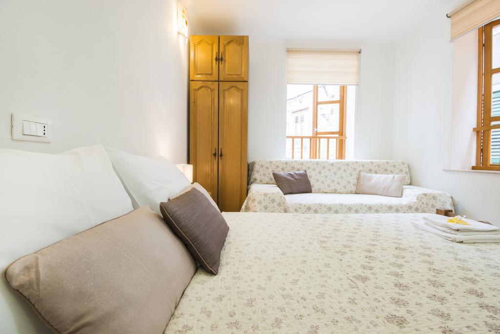 Apartment Top City Center Apartments Sibenik